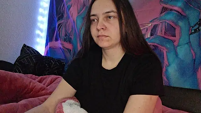 Cyndee Winter online show from 1, 2, 2025