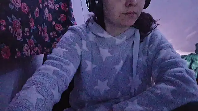 Cyndee Winter online show from 14, 3, 2025