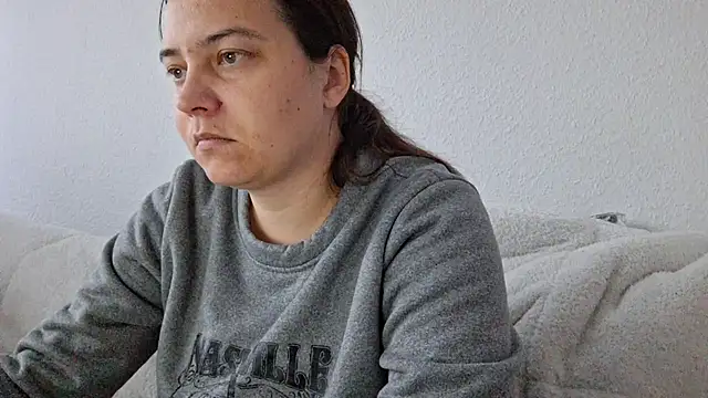 Cyndee Winter online show from 25, 10, 2025