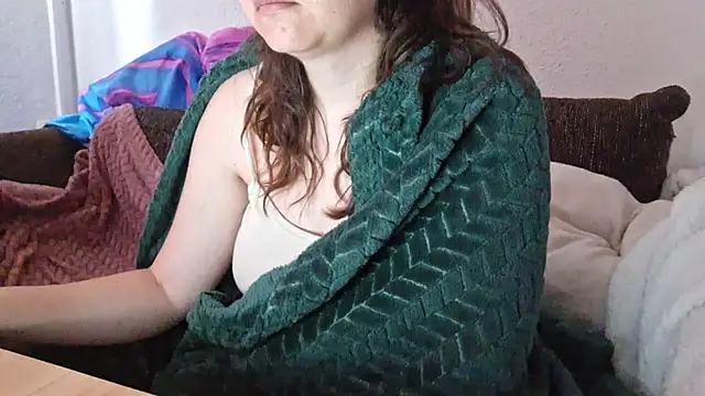 Cyndee Winter online show from 14, 6, 2026