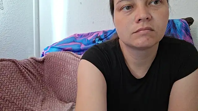 Cyndee Winter online show from 22, 6, 2026