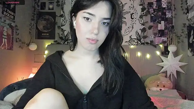 Anisawithlove online show from 6, 3, 2025