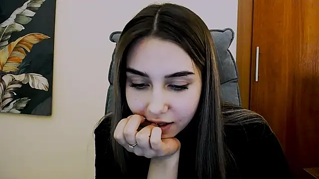 Lili magic online show from 13, 3, 2025