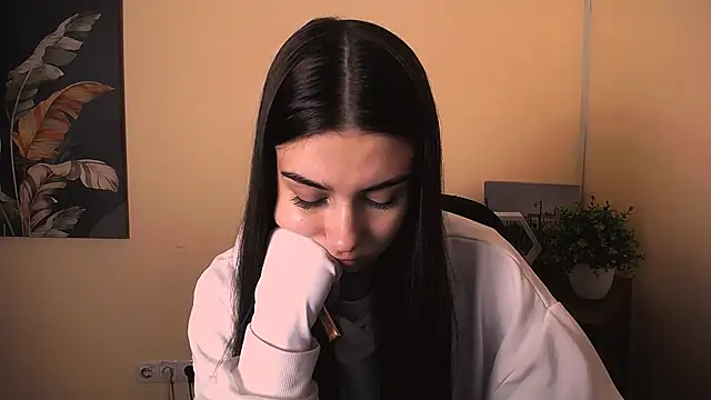 Lili magic online show from 17, 10, 2025