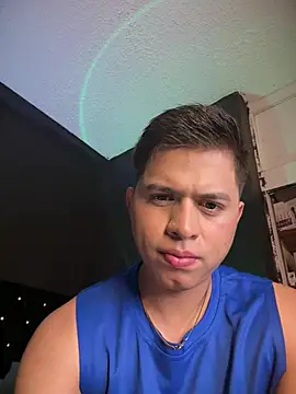 Snapshot of Niicky1_ chatting on 16, 7, 2026 Niicky1 online show from 16, 7, 2026