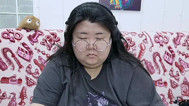 Nadine asian online show from 3, 2, 2026