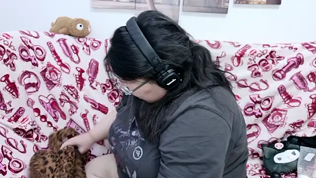 Nadine asian online show from 25, 2, 2026