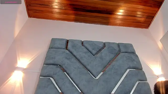 LucciaPorter online show from 19, 2, 2026