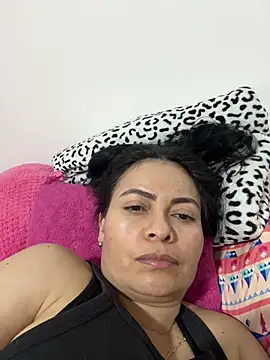 Snapshot of Janna099 chatting on 23, 1, 2025 Janna099 online show from 23, 1, 2025