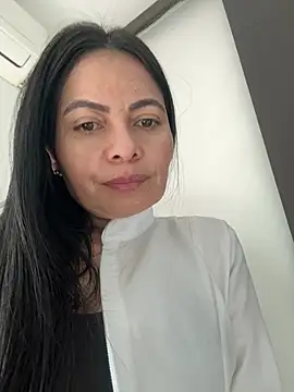 Snapshot of Janna099 chatting on 19, 2, 2025 Janna099 online show from 19, 2, 2025