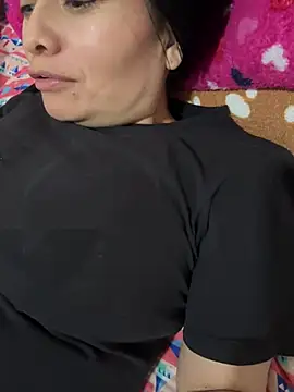 Snapshot of Janna099 chatting on 12, 3, 2025 Janna099 online show from 12, 3, 2025