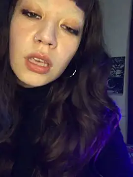 Snapshot of Fo0xybby chatting on 28, 7, 2026 Fo0xybby online show from 28, 7, 2026