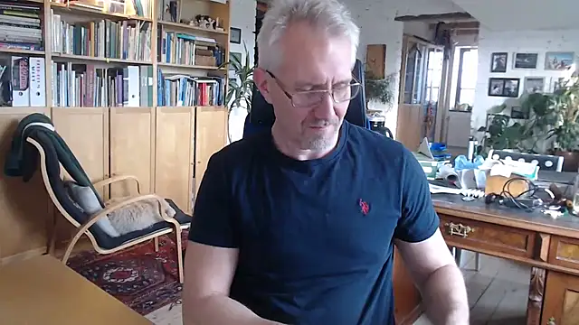 tom-swede online show from 2, 12, 2025