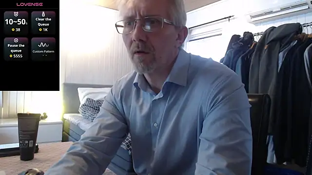 tom-swede online show from 6, 2, 2026