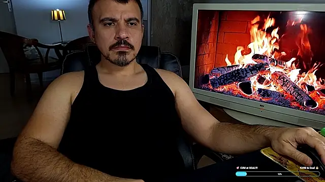 Snapshot of officeman7 chatting on 4, 2, 2026 officeman7 online show from 4, 2, 2026