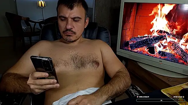 Snapshot of officeman7 chatting on 10, 2, 2026 officeman7 online show from 10, 2, 2026