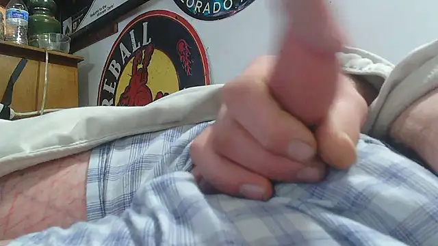 Snapshot of duggiefresh chatting on 2, 12, 2024 duggiefresh online show from 2, 12, 2024