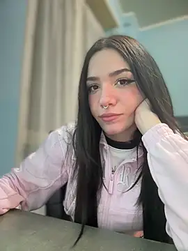 Snapshot of ShannonShanny chatting on 21, 1, 2025 ShannonShanny online show from 21, 1, 2025