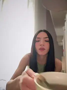 Snapshot of ShannonShanny chatting on 18, 3, 2025 ShannonShanny online show from 18, 3, 2025