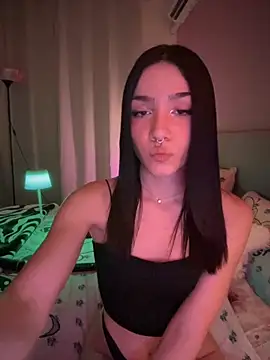 Snapshot of ShannonShanny chatting on 14, 10, 2025 ShannonShanny online show from 14, 10, 2025