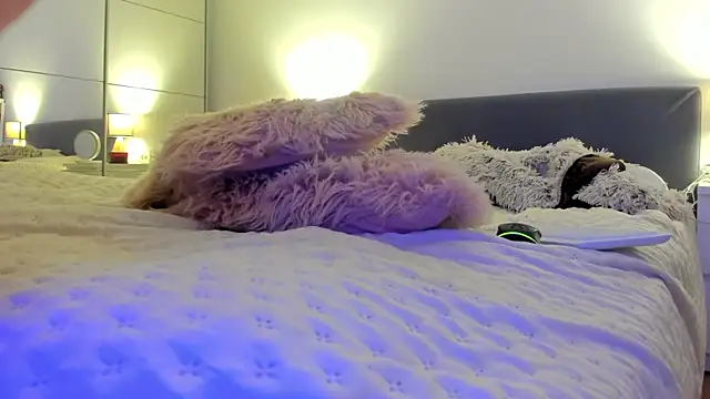 angeloflovee online show from 21, 10, 2025