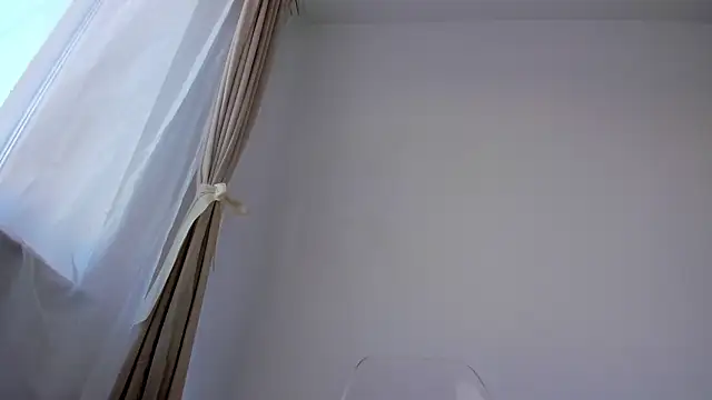 angeloflovee online show from 27, 2, 2026