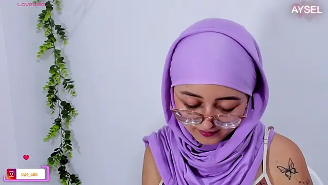 Snapshot of aysel_elid chatting on 4, 2, 2025 aysel elid online show from 4, 2, 2025