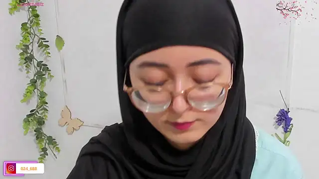 Snapshot of aysel_elid chatting on 7, 10, 2025 aysel elid online show from 7, 10, 2025