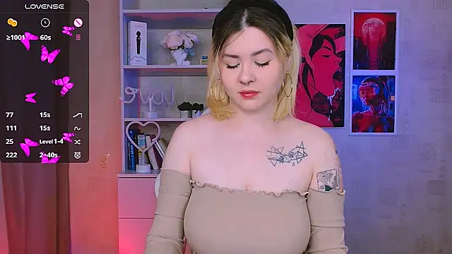 cutie mili online show from 15, 1, 2025
