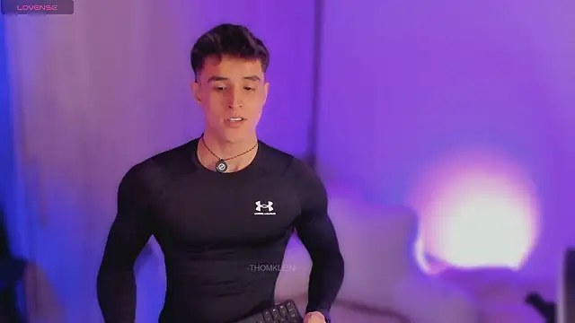 Snapshot of thomklein chatting on 6, 2, 2026 thomklein online show from 6, 2, 2026