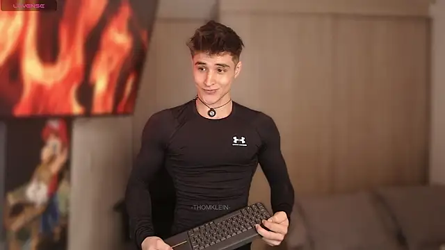 Snapshot of thomklein chatting on 23, 2, 2026 thomklein online show from 23, 2, 2026