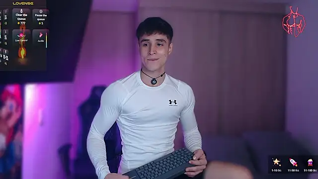 Snapshot of thomklein chatting on 24, 2, 2026 thomklein online show from 24, 2, 2026