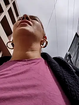 scarlett moore online show from 16, 1, 2026