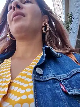 scarlett moore online show from 27, 2, 2026