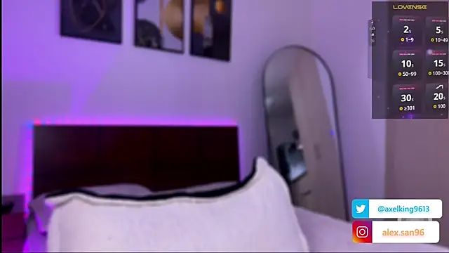 AxelKing1326 online show from 12, 11, 2025