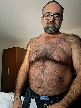 Snapshot of chainjulious chatting on 24, 10, 2025 chainjulious online show from 24, 10, 2025