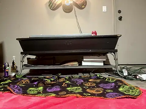 Snapshot of Intokink06 chatting on 2, 12, 2024 Intokink06 online show from 2, 12, 2024