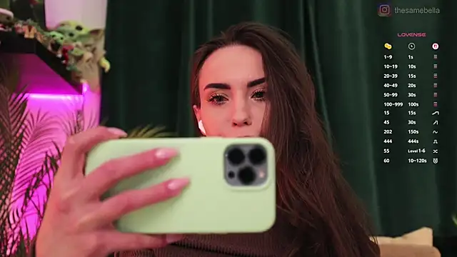 BabyYoda- online show from 6, 4, 2026