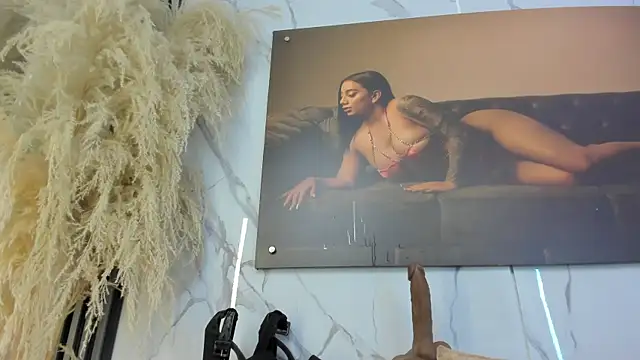 sofhiaa adaams online show from 3, 12, 2025