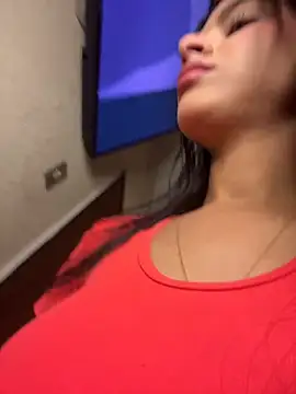 violetta-brown1 online show from 24, 4, 2026