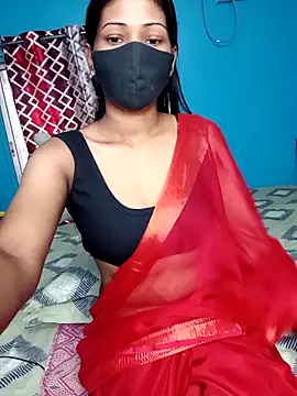 Snapshot of Triha_18 chatting on 14, 10, 2025 Triha 18 online show from 14, 10, 2025