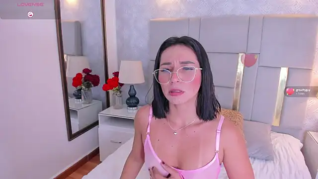 Snapshot of Camilaa_Sanchez_ chatting on 6, 2, 2025 Camilaa Sanchez online show from 6, 2, 2025