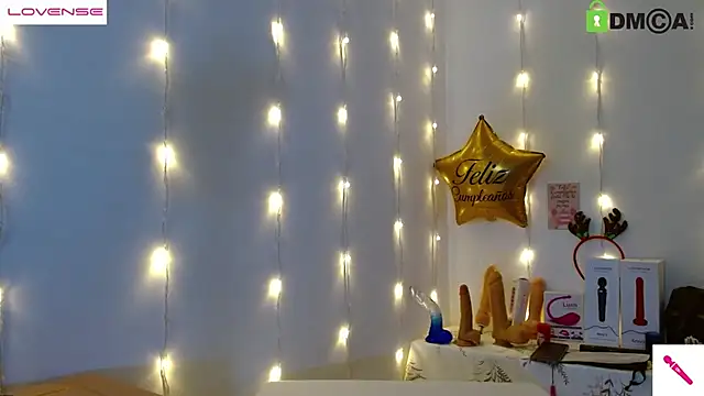 Hot Candy  online show from 30, 12, 2024