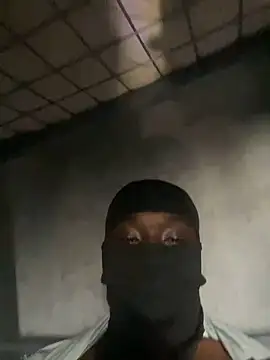 Snapshot of elninoblacko chatting on 19, 1, 2025 elninoblacko online show from 19, 1, 2025