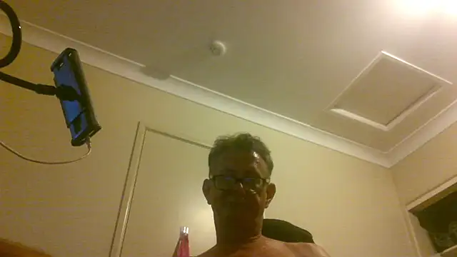 butseriouslykahnt online show from 21, 1, 2025