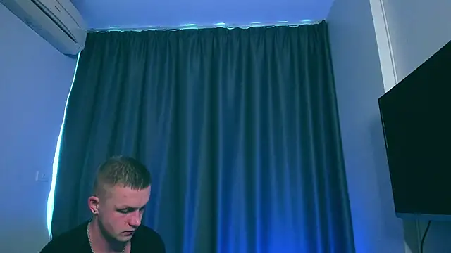 Snapshot of Samuel_Andrew chatting on 30, 1, 2025 Samuel Andrew online show from 30, 1, 2025