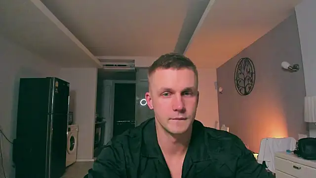 Snapshot of Samuel_Andrew chatting on 13, 9, 2025 Samuel Andrew online show from 13, 9, 2025