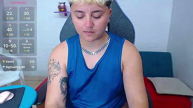 Snapshot of isabeautyx19 chatting on 24, 2, 2025 isabeautyx19 online show from 24, 2, 2025