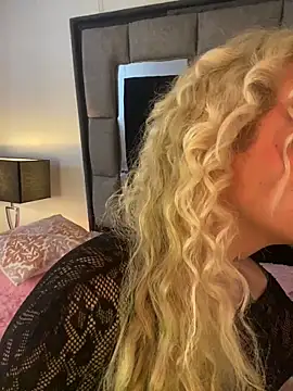 Bonnie vega online show from 31, 1, 2025