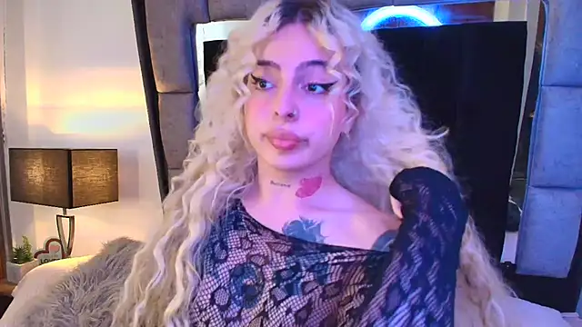 Bonnie vega online show from 12, 3, 2025